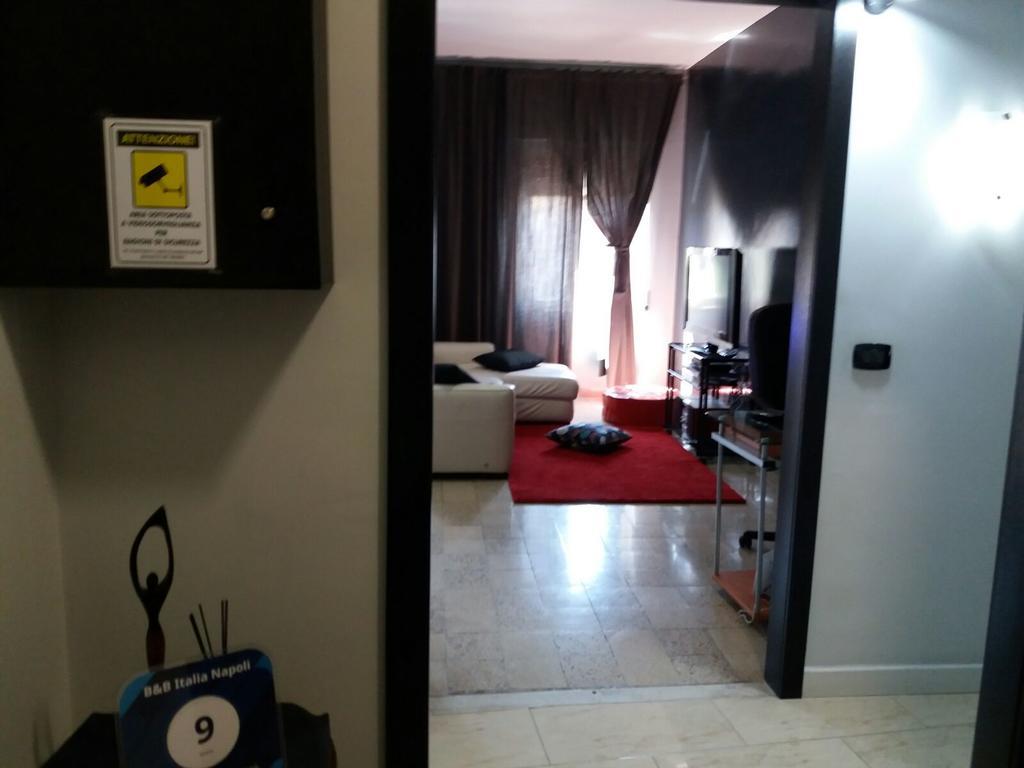B&B Italia Napoli Εξωτερικό φωτογραφία